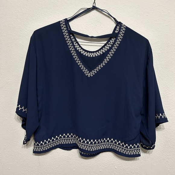 Women’s Navy Blue 3/4 Length Sleeve Crop Top with Cream Embroidery Detail - Picture 5 of 11